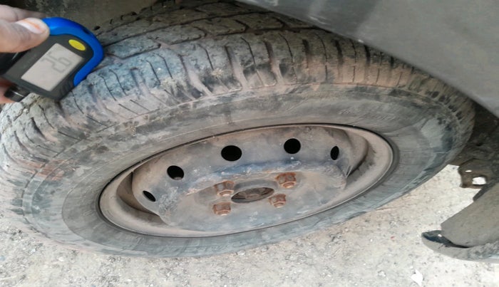 2013 Maruti Alto 800 LXI, Petrol, Manual, 69,986 km, tyre