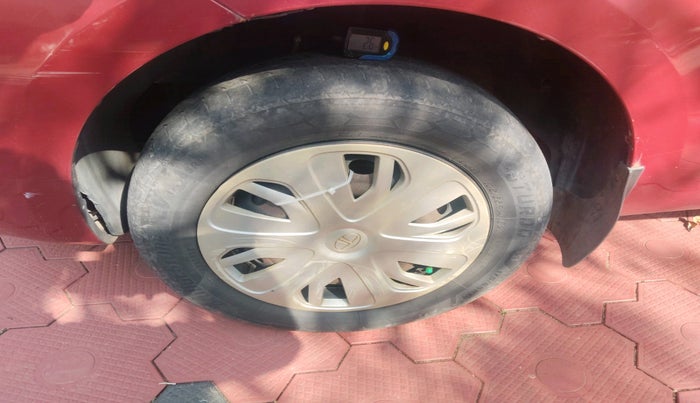 2012 Tata Indica Vista VX QUADRAJET, Diesel, Manual, 1,42,389 km, tyre