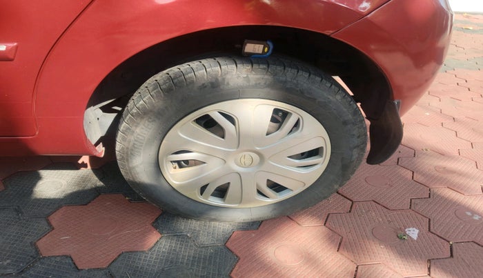 2012 Tata Indica Vista VX QUADRAJET, Diesel, Manual, 1,42,389 km, tyre