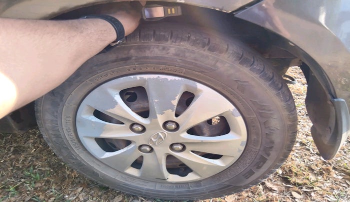 2011 Hyundai i10 SPORTZ 1.2 AT, Petrol, Automatic, 1,23,456 km, tyre