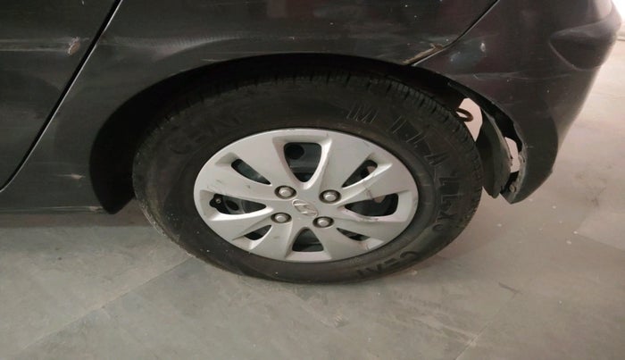 2011 Hyundai i10 MAGNA 1.2, Petrol, Manual, 58,485 km, tyre