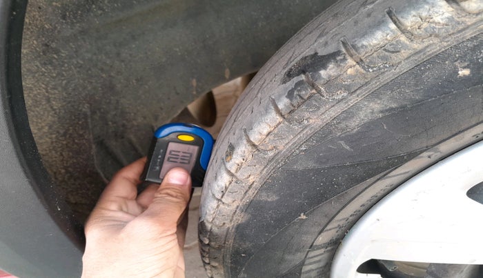 2018 Renault Kwid RXT 0.8, Petrol, Manual, 51,019 km, tyre