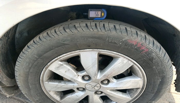 2012 Hyundai i20 SPORTZ 1.2, Petrol, Manual, 77,213 km, tyre