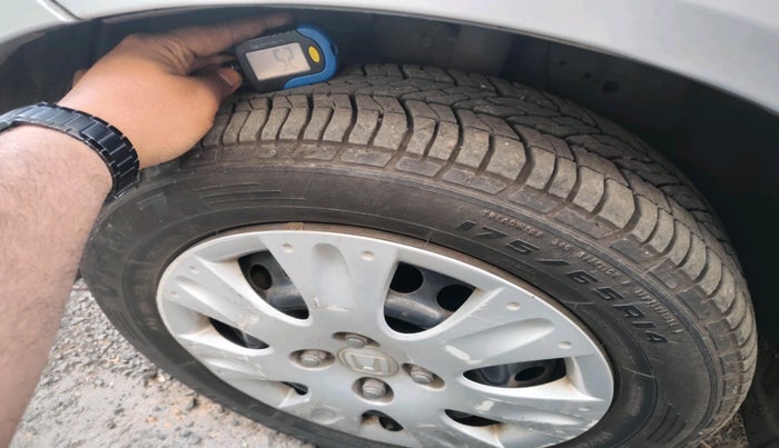 2014 Honda Amaze 1.2L I-VTEC S, Petrol, Manual, 47,765 km, tyre