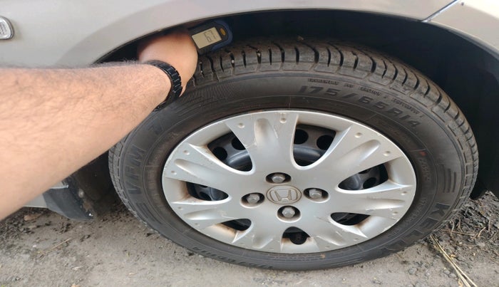 2014 Honda Amaze 1.2L I-VTEC S, Petrol, Manual, 47,765 km, tyre