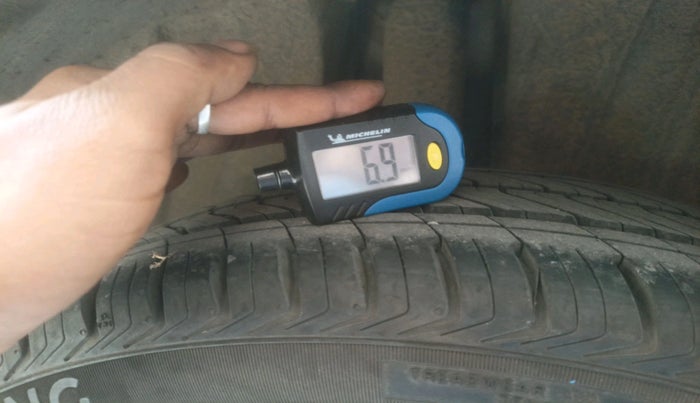 2023 Maruti Baleno  ZETA CNG 1.2L, CNG, Manual, 58,596 km, tyre