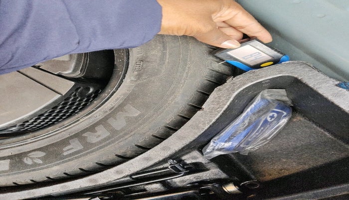 2023 Skoda SLAVIA STYLE 1.0L TSI AT, Petrol, Automatic, 60,207 km, tyre