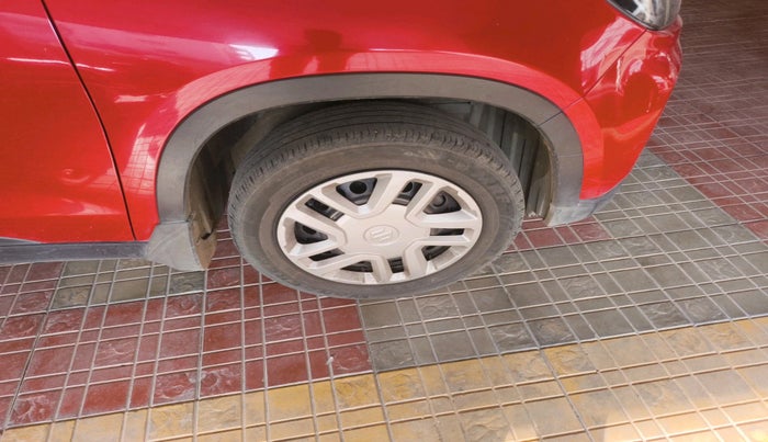 2020 Maruti Vitara Brezza VXI, Petrol, Manual, 63,949 km, tyre