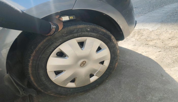 2011 Tata Indica Vista TERRA TDI, Diesel, Manual, 91,946 km, tyre