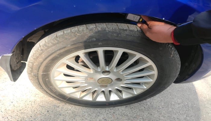 2015 Tata Zest XT PETROL, Petrol, Manual, 36,960 km, tyre