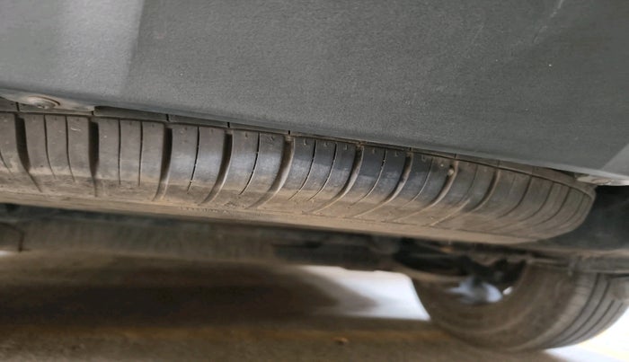 2021 Tata Safari XZA PLUS, Diesel, Automatic, 54,887 km, tyre