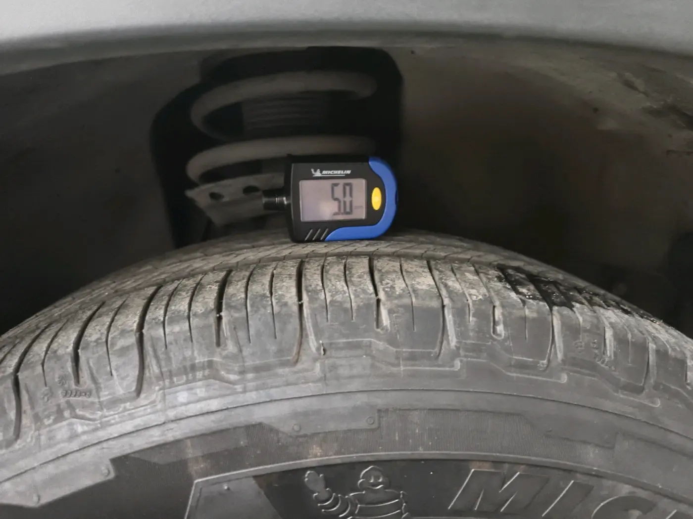 2021 Tata Safari XZA PLUS, Diesel, Automatic, 54,887 km, tyre