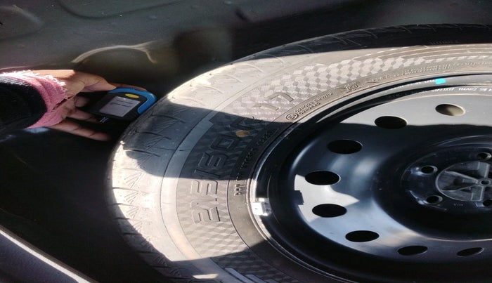 2023 Maruti Grand Vitara ALPHA SMART HYBRID, Petrol, Manual, 31,751 km, tyre