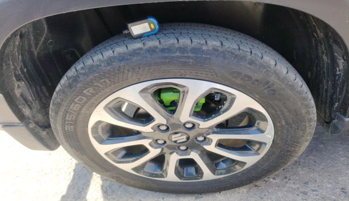 2023 Maruti Grand Vitara ALPHA SMART HYBRID, Petrol, Manual, 31,751 km, tyre