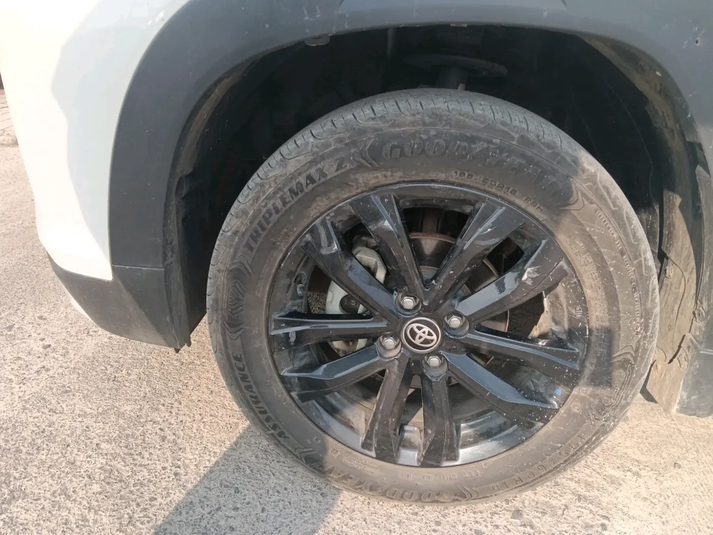 2024 Toyota Urban Cruiser Taisor S Plus 1.2 Petrol MT, Petrol, Manual, 42,405 km, tyre