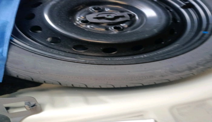 2024 Toyota Urban Cruiser Taisor S Plus 1.2 Petrol MT, Petrol, Manual, 42,405 km, tyre