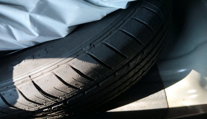 2020 KIA SELTOS HTX 1.5 DIESEL, Diesel, Manual, 60,755 km, tyre