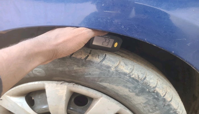 2012 Hyundai Eon MAGNA +, Petrol, Manual, 1,25,012 km, tyre