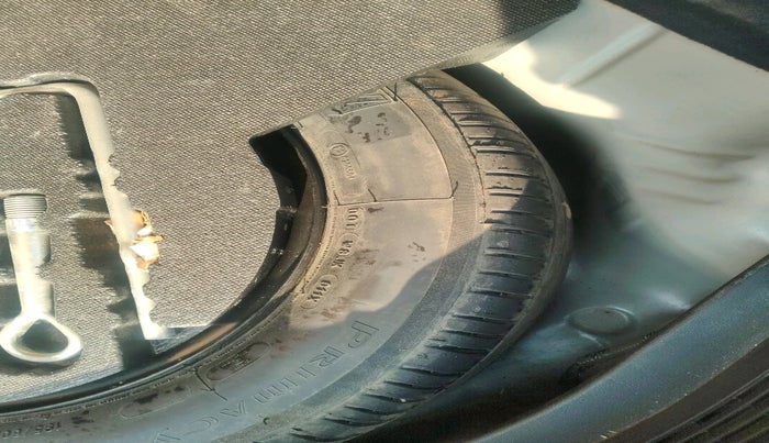 2019 Honda WR-V 1.5L I-DTEC V MT, Diesel, Manual, 93,163 km, tyre