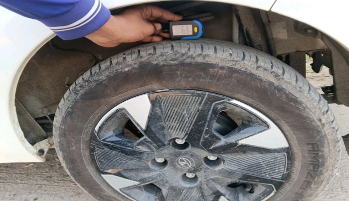 2025 Tata Tiago XTA CNG , Petrol, Automatic, 3,735 km, tyre