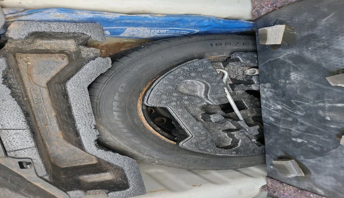 2015 Maruti Ciaz ZDI+ SHVS, Diesel, Manual, 84,455 km, tyre