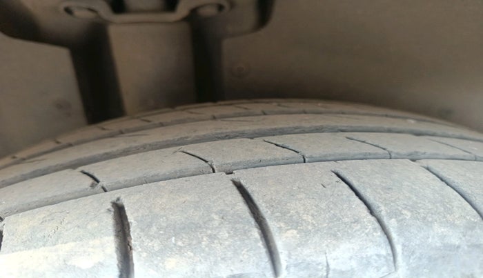 2020 MG HECTOR SHARP 2.0 DIESEL, Diesel, Manual, 1,05,049 km, tyre