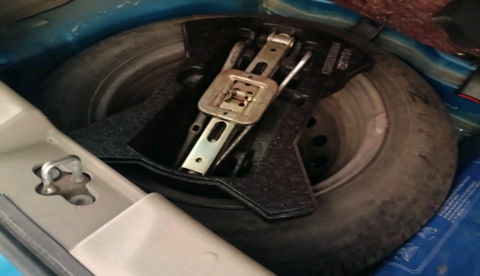 2017 Maruti Celerio VXI, Petrol, Manual, 40,970 km, tyre