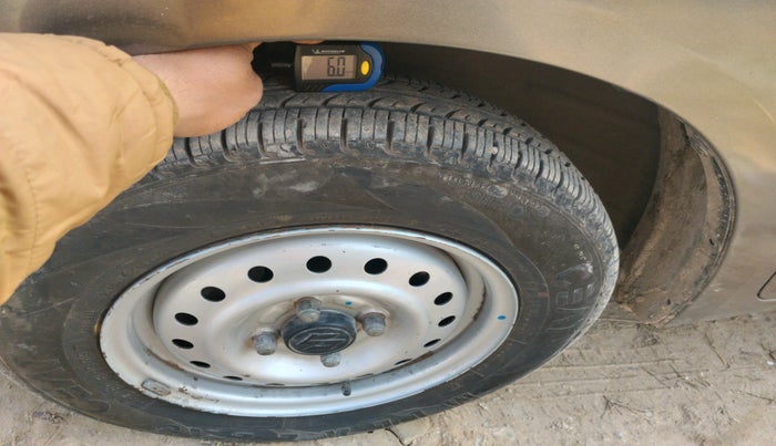 2019 Maruti New Wagon-R LXI CNG 1.0, Petrol, Manual, 72,863 km, tyre