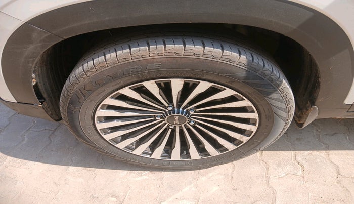 2024 Hyundai Creta EX 1.5 PETROL, Petrol, Manual, 14,603 km, tyre