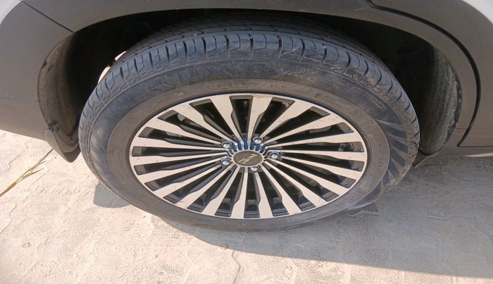 2024 Hyundai Creta EX 1.5 PETROL, Petrol, Manual, 14,603 km, tyre