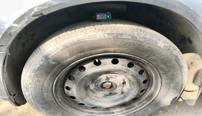 2015 Mahindra XUV500 W8, Diesel, Manual, 1,20,126 km, tyre