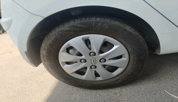 2012 Hyundai i10 MAGNA 1.1, Petrol, Manual, 50,593 km, tyre