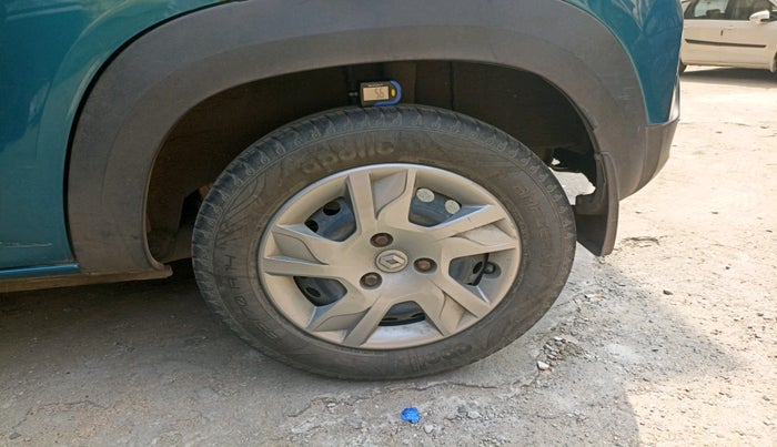 2021 Renault Kwid RXT 1.0 (O), Petrol, Manual, 20,253 km, tyre