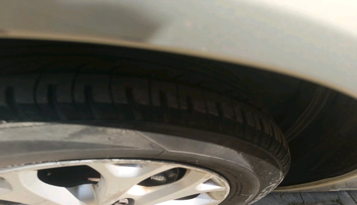 2013 Ford Figo TITANIUM 1.2 PETROL, Petrol, Manual, 89,026 km, tyre