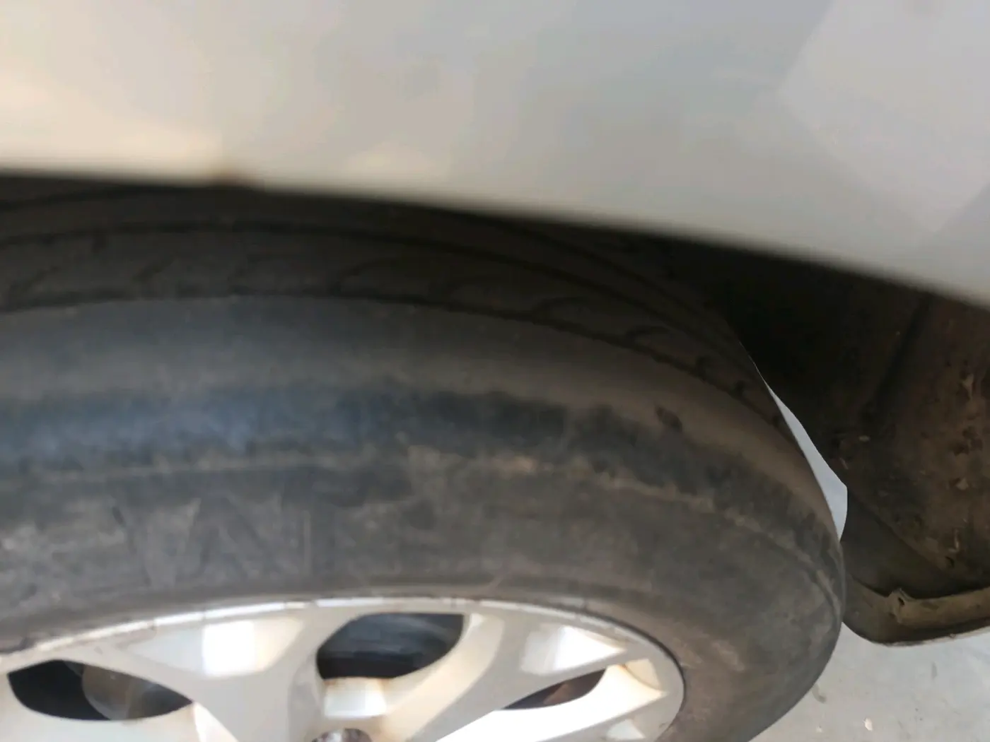 2013 Ford Figo TITANIUM 1.2 PETROL, Petrol, Manual, 89,026 km, tyre