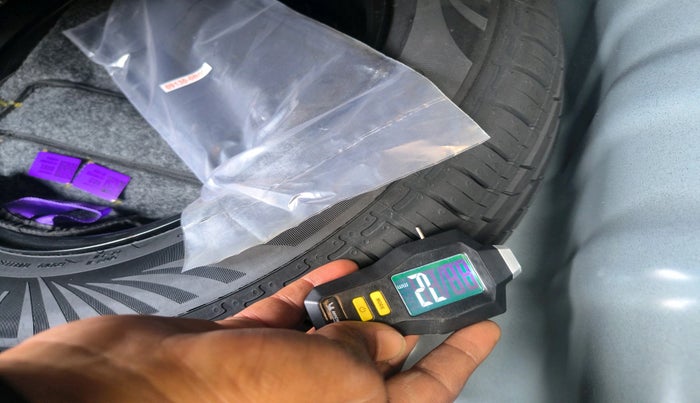 2024 Hyundai GRAND I10 NIOS SPORTZ 1.2 KAPPA VTVT, Petrol, Manual, 4,024 km, tyre