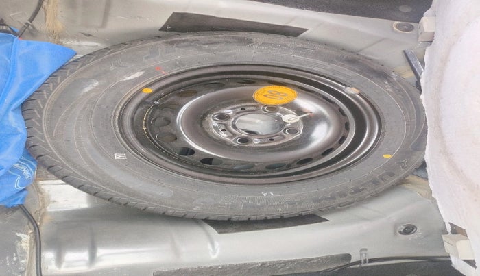 2021 Tata Tiago XT (O) PETROL, Petrol, Manual, 1,11,625 km, tyre