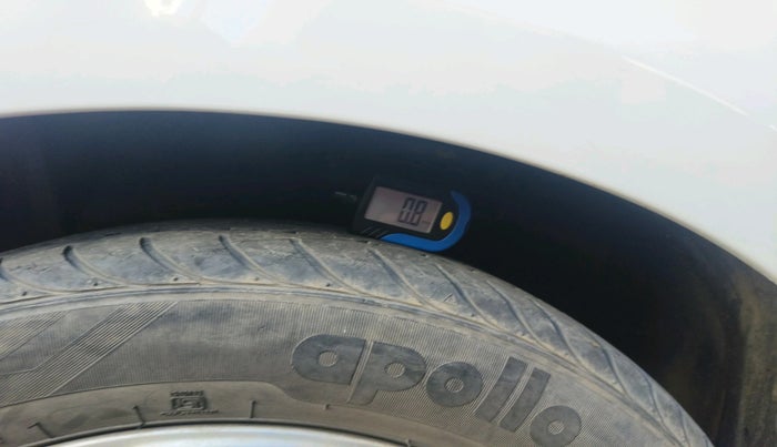 2017 Ford Figo Aspire TITANIUM 1.2 PETROL, Petrol, Manual, 46,648 km, tyre