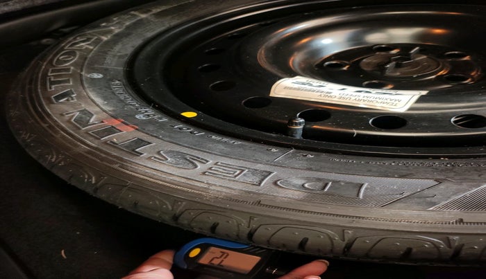 2018 Jeep Compass LIMITED PLUS PETROL AT, Petrol, Automatic, 36,872 km, tyre