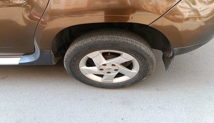 2012 Renault Duster 110 PS RXZ DIESEL, Diesel, Manual, 1,13,948 km, tyre