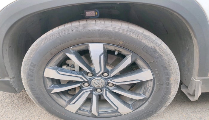 2020 MG HECTOR PLUS SHARP 2.0 DIESEL TURBO MT 6-STR, Diesel, Manual, 84,416 km, tyre