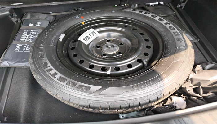 2023 Jeep Compass MODEL S (O) DIESEL 4X4 AT, Diesel, Automatic, 62,112 km, tyre