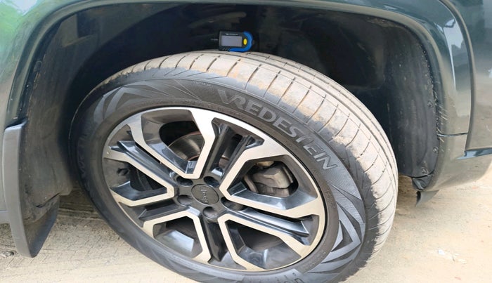 2023 Jeep Compass MODEL S (O) DIESEL 4X4 AT, Diesel, Automatic, 62,112 km, tyre