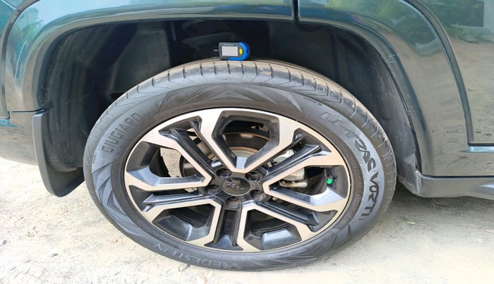 2023 Jeep Compass MODEL S (O) DIESEL 4X4 AT, Diesel, Automatic, 62,112 km, tyre