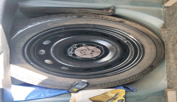 2017 Maruti IGNIS DELTA 1.2 AMT, Petrol, Automatic, 56,726 km, tyre