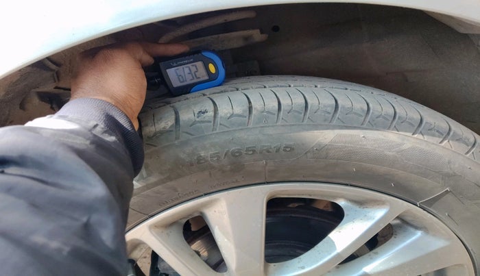 2014 Maruti Swift ZDI, Diesel, Manual, 1,13,504 km, tyre