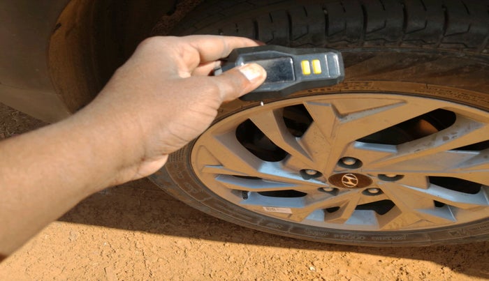 2023 Hyundai Creta SX IVT 1.5 PETROL, Petrol, Automatic, 30,182 km, tyre