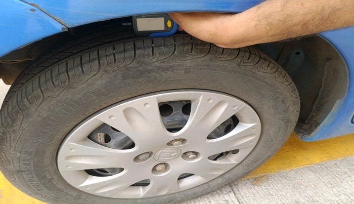 2012 Honda Brio S MT, Petrol, Manual, 55,303 km, tyre