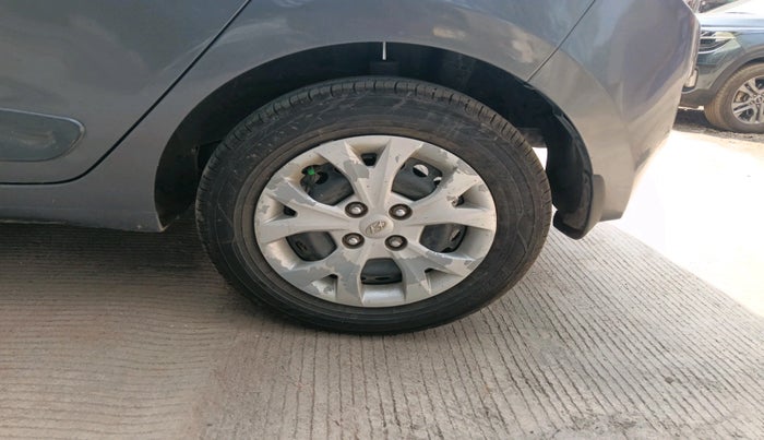 2013 Hyundai Grand i10 SPORTZ 1.2 KAPPA VTVT, Petrol, Manual, 91,460 km, tyre