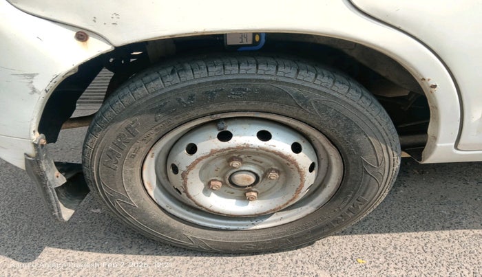 2011 Maruti Alto LXI CNG, Petrol, Manual, 86,124 km, tyre